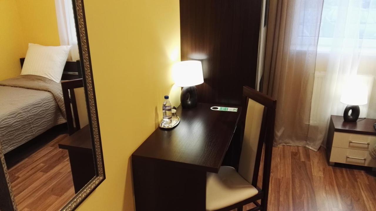 塔诺沃帕格涅 Pauza汽车旅馆 外观 照片
